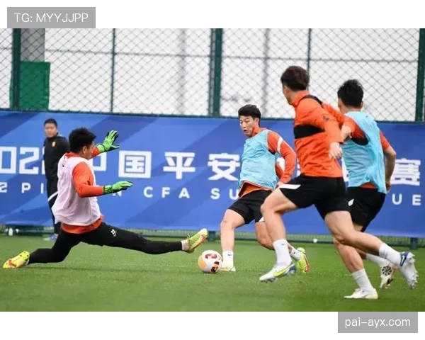 广州队保级成功状态回暖，全力迎战新赛季挑战