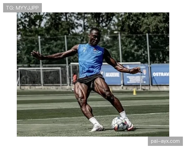 拉明·亚马尔:巴萨右路主力成长轨迹解析 拉明·亚马尔:巴萨右路主力成长轨迹解析