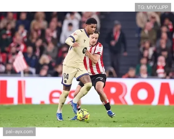 巴萨高位压迫效果减弱，防守体系调整引发赛季走势变化